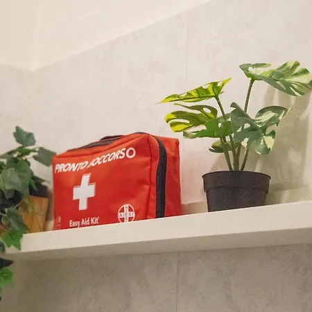 Fondazione Prada - Leo Brothers - Benaco 27 Apartamento Milán