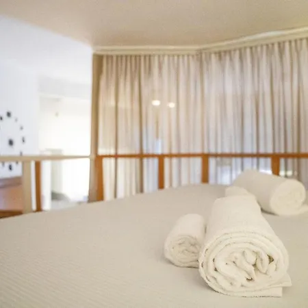 Apartamento Fondazione Prada - Leo Brothers - Benaco 27 *